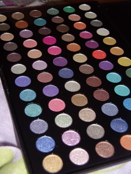 Paleta Diamante  - 72 cores sombra com glitter